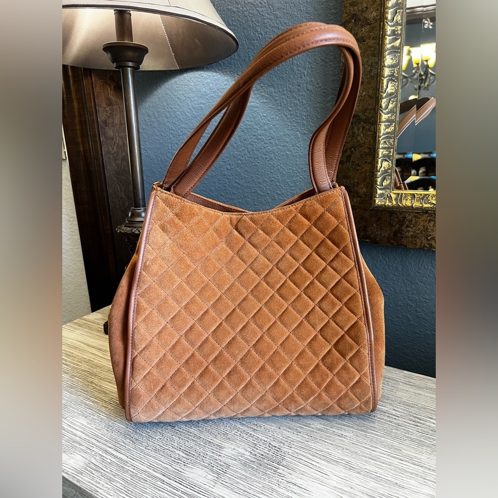 🟣Talbots Quilted Tan Suede & Leather Shoulder Bag
FINAL PRICE🟣